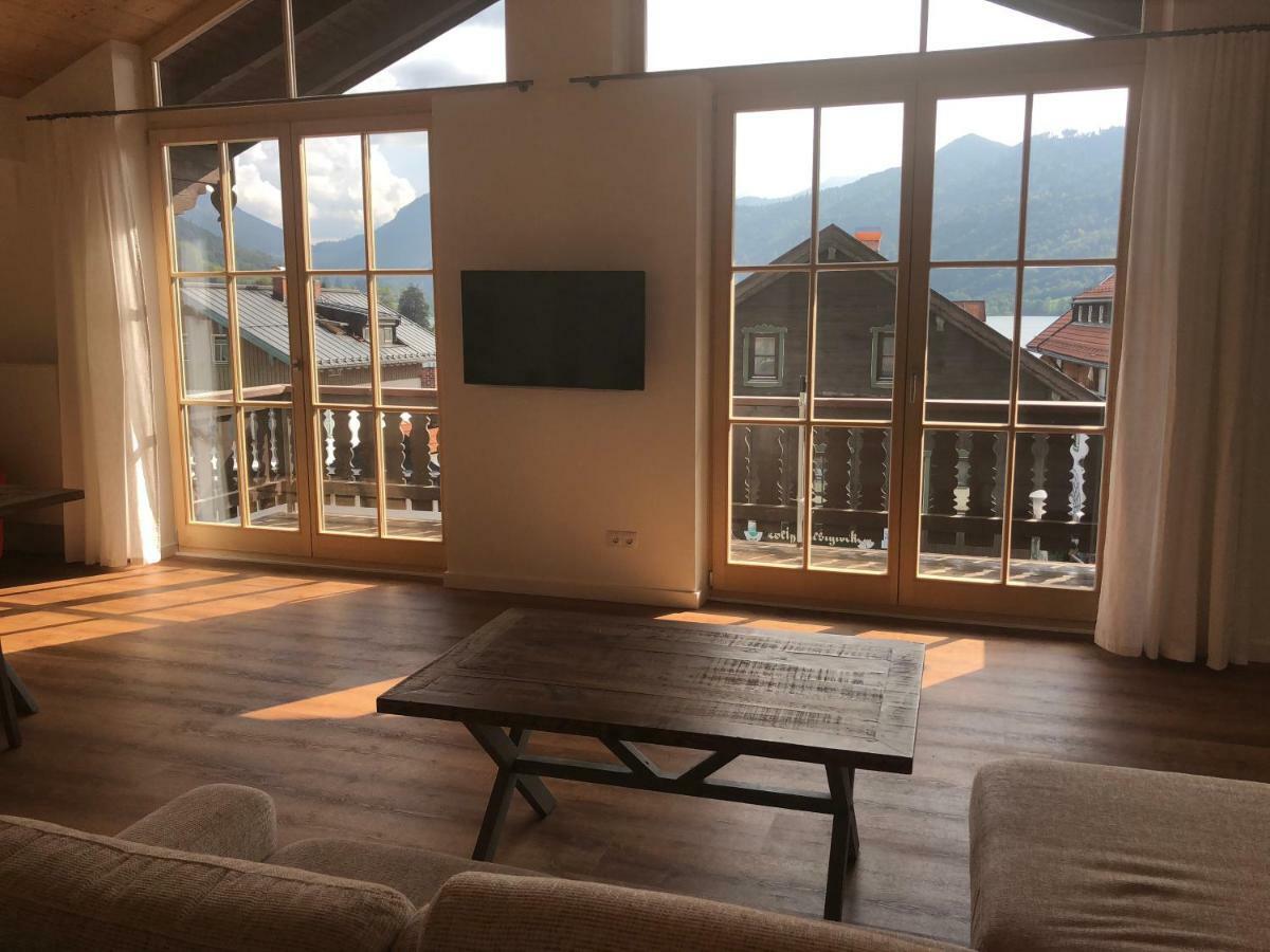 Apartment Dachjuchhe Zum See - Grosszugige 3-Zimmer-Dachgeschoss-Wohnung, Top Modern Und Sehr Zentral ชลีเอร์ซี ภายนอก รูปภาพ