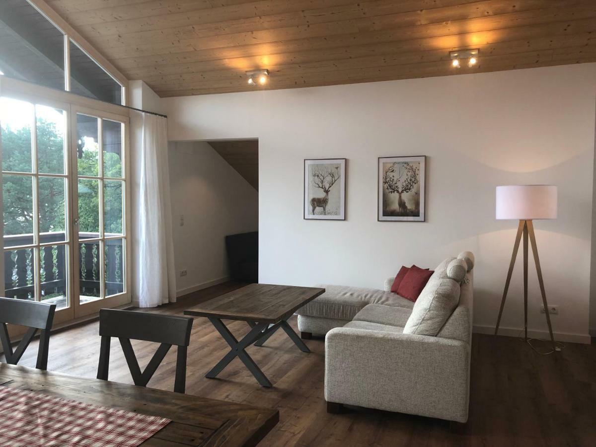 Apartment Dachjuchhe Zum See - Grosszugige 3-Zimmer-Dachgeschoss-Wohnung, Top Modern Und Sehr Zentral ชลีเอร์ซี ภายนอก รูปภาพ